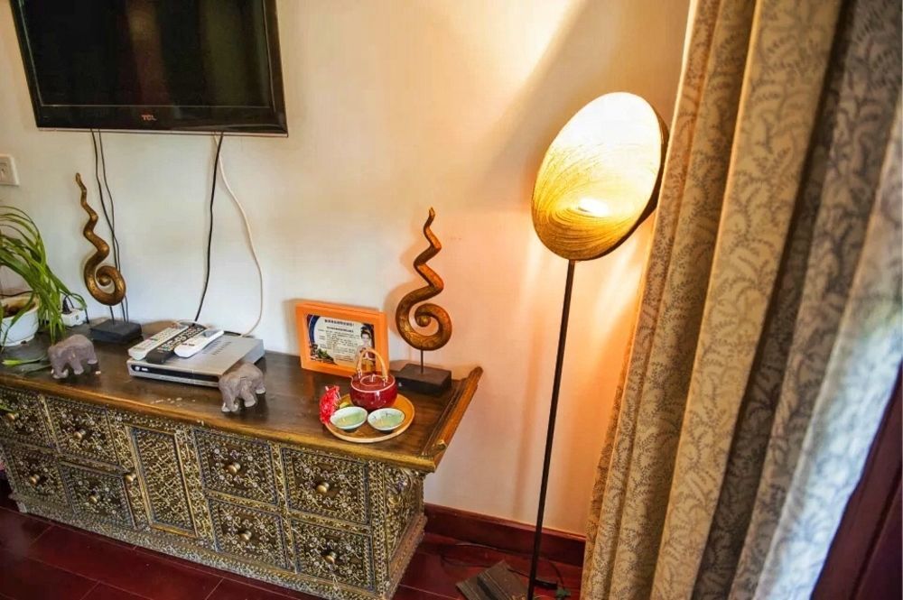 Xishuangbanna Elephanthome Boutique Guest House Exteriör bild